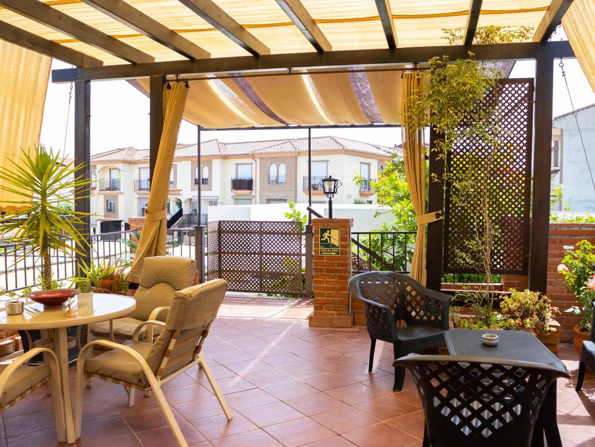 Apartamentos Turísticos Cúllar Vega Cullar Vega Exterior foto