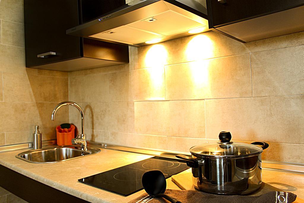 Apartamentos Turísticos Cúllar Vega Cullar Vega Quarto foto