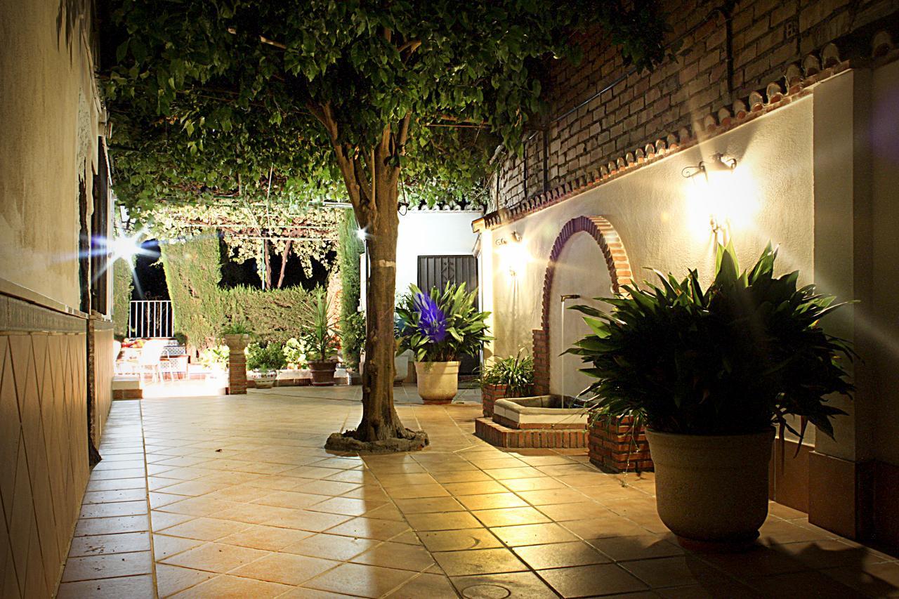 Apartamentos Turísticos Cúllar Vega Cullar Vega Exterior foto